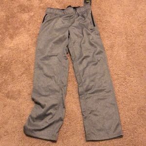 Girls XL sweatpants Nike